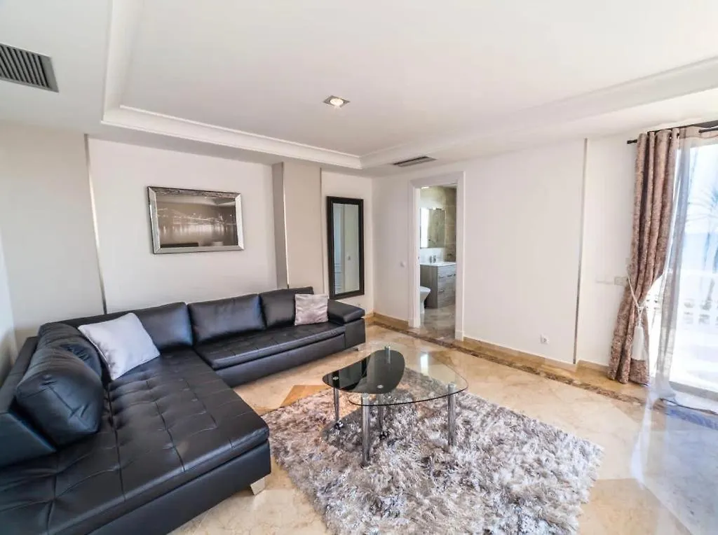 Puerto Banus Beach Apartments Marbella