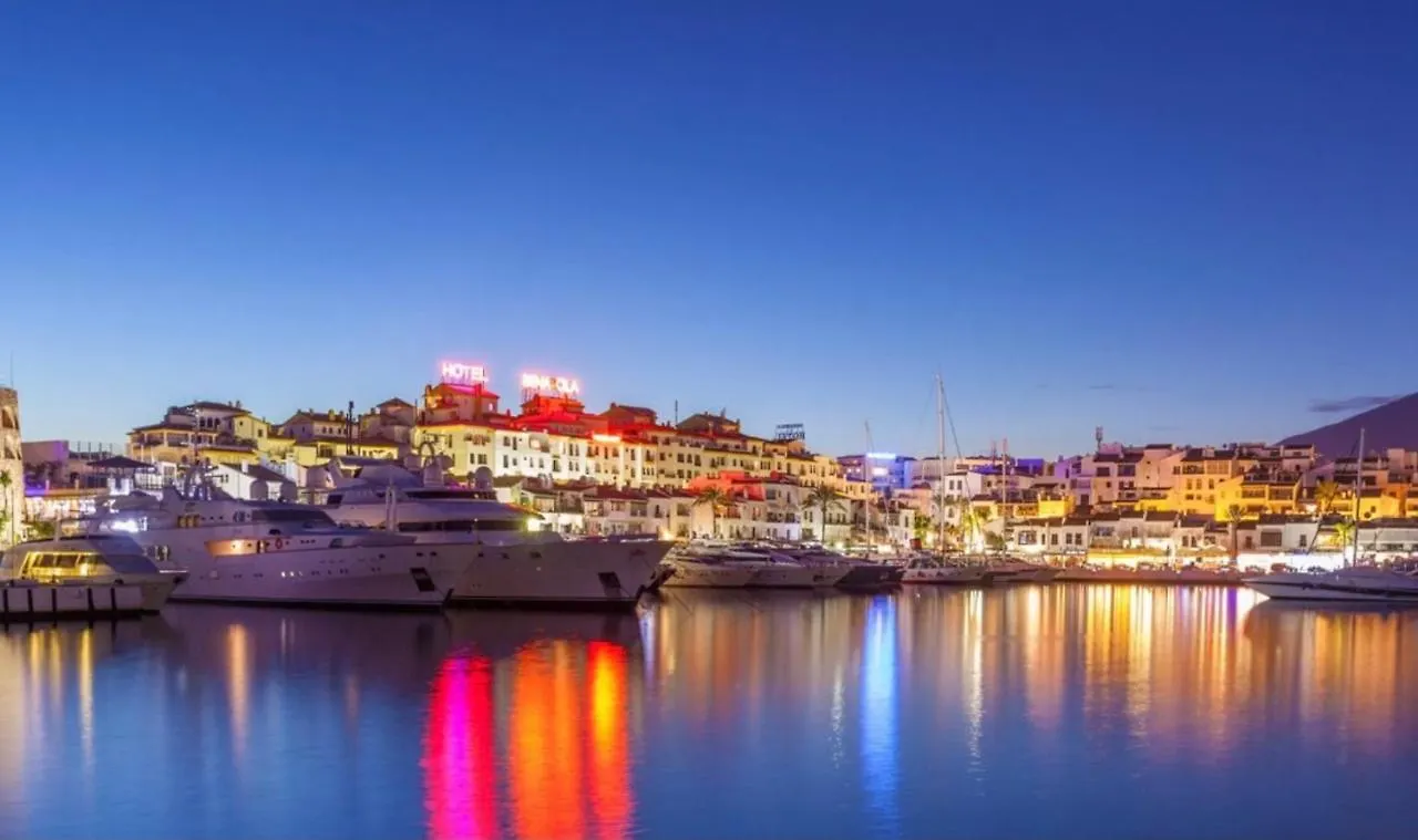 Puerto Banus Beach Apartments Marbella