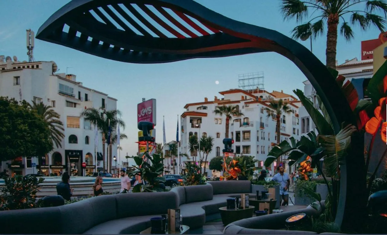 Apartahotel Puerto Banús Beach Apartments Marbella