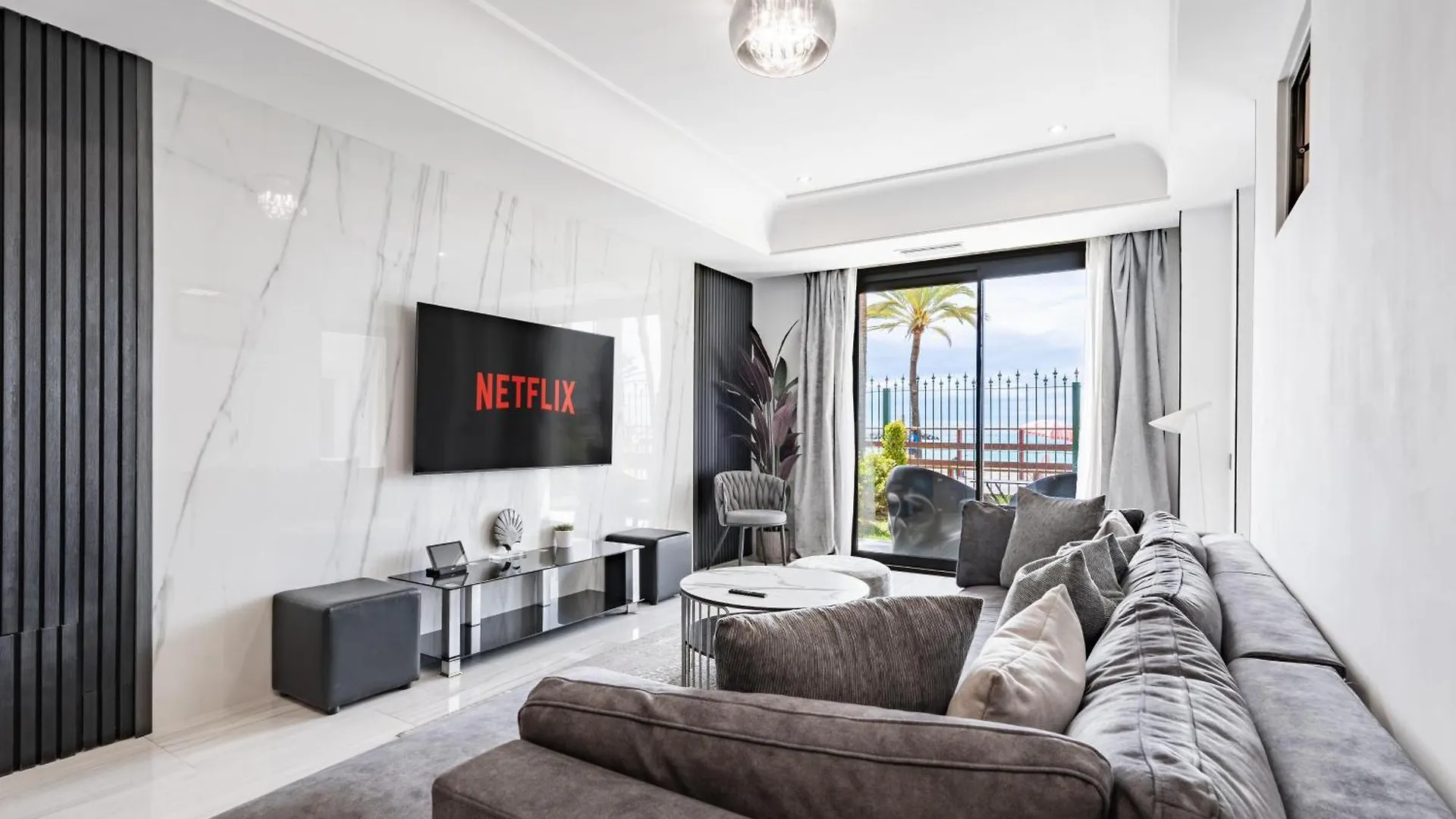 Puerto Banús Beach Apartments Marbella